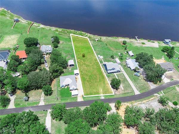 0.94 Acres of Residential Land for Sale in Frostproof, Florida