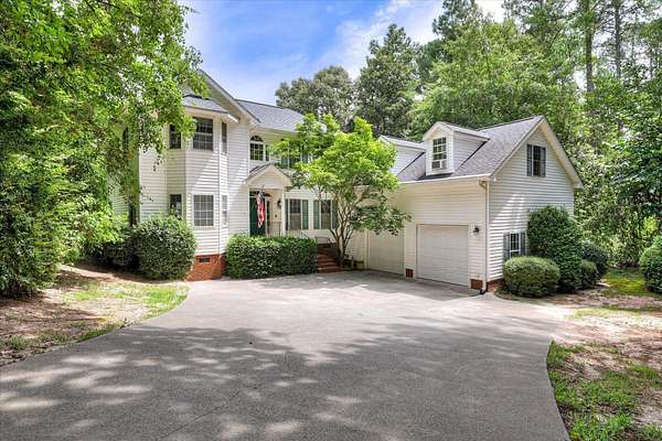 1.5 Acres of Land with Home for Sale in Aiken, South Carolina