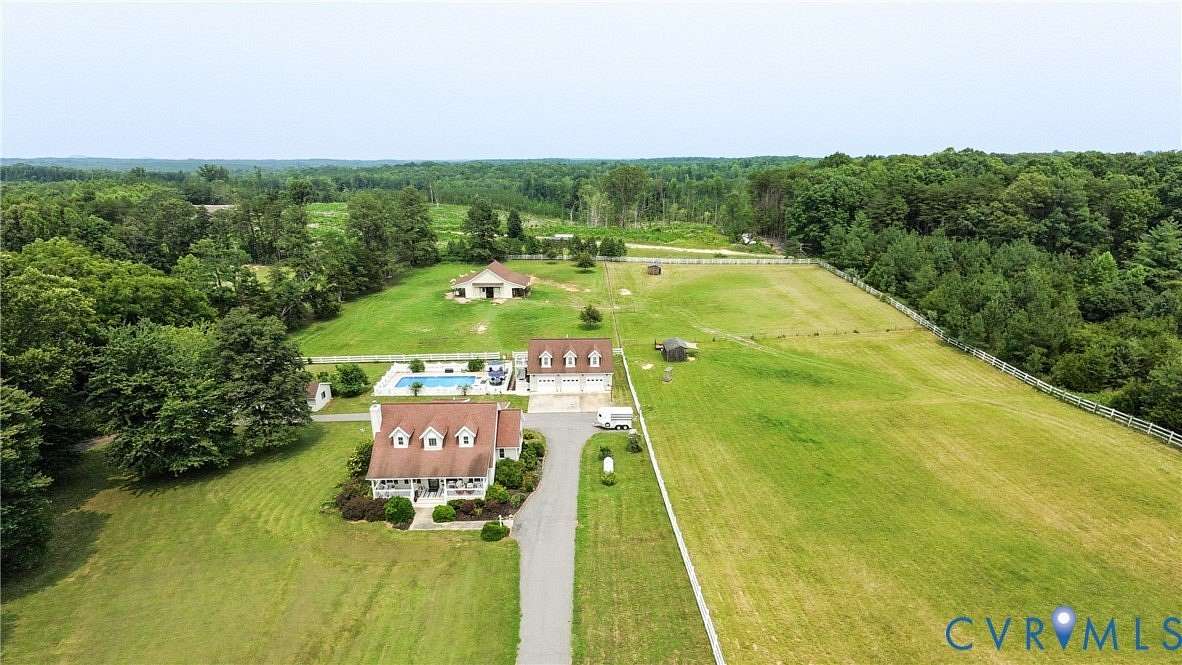 7 Acres of Land with Home for Sale in Farmville, Virginia