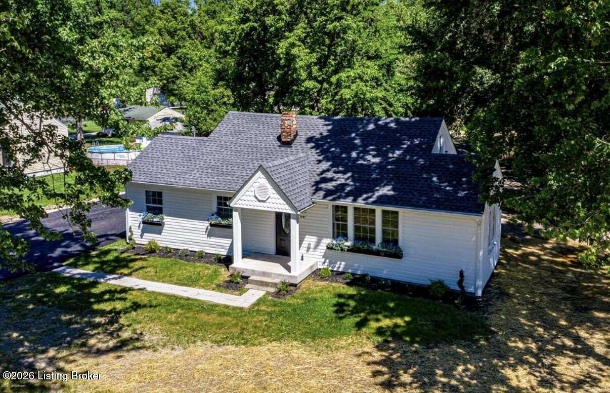 2 Acres of Land with Home for Sale in Louisville, Kentucky