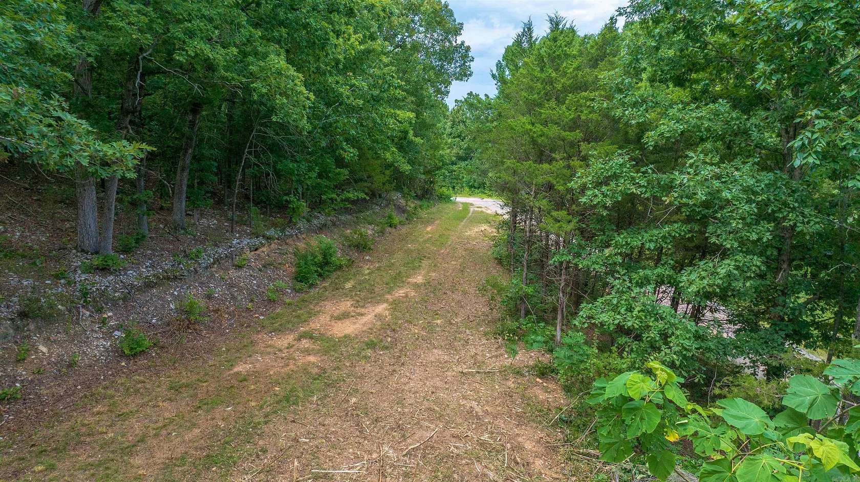1.45 Acres of Residential Land for Sale in Cave City, Arkansas