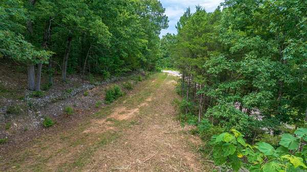 1.45 Acres of Residential Land for Sale in Cave City, Arkansas