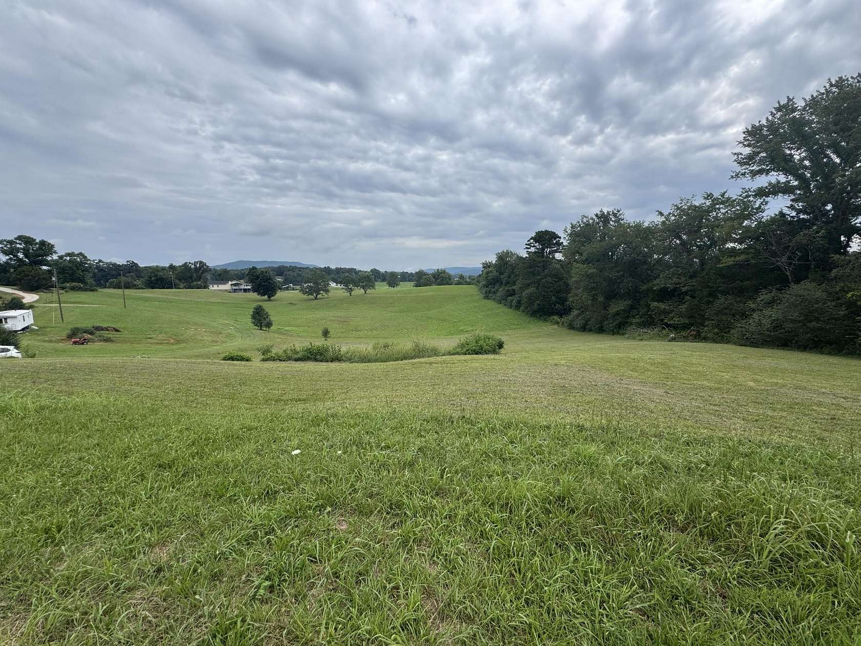 1 Acre of Residential Land for Sale in Albany, Kentucky