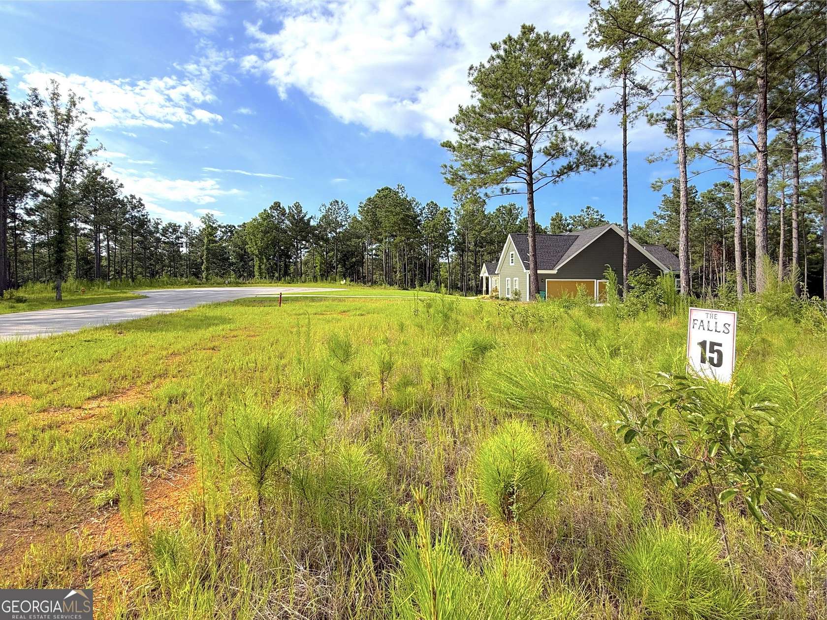 1 Acre of Residential Land for Sale in Milledgeville, Georgia