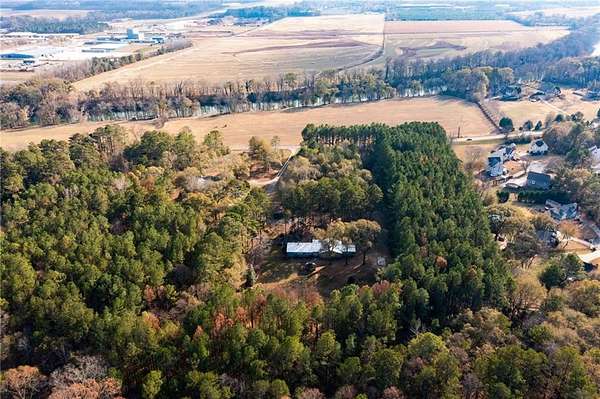 15.4 Acres of Land with Home for Sale in Euharlee, Georgia