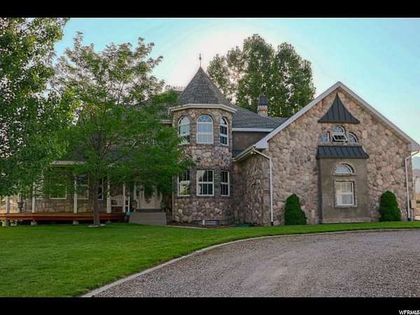 2.5 Acres of Land with Home for Sale in Mount Pleasant, Utah