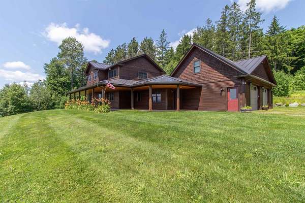 19.1 Acres of Land with Home for Sale in Hyde Park, Vermont