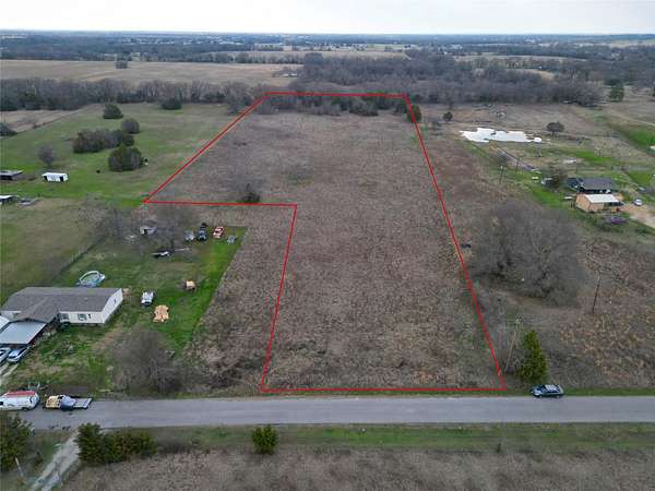7.4 Acres of Residential Land for Sale in Scurry, Texas