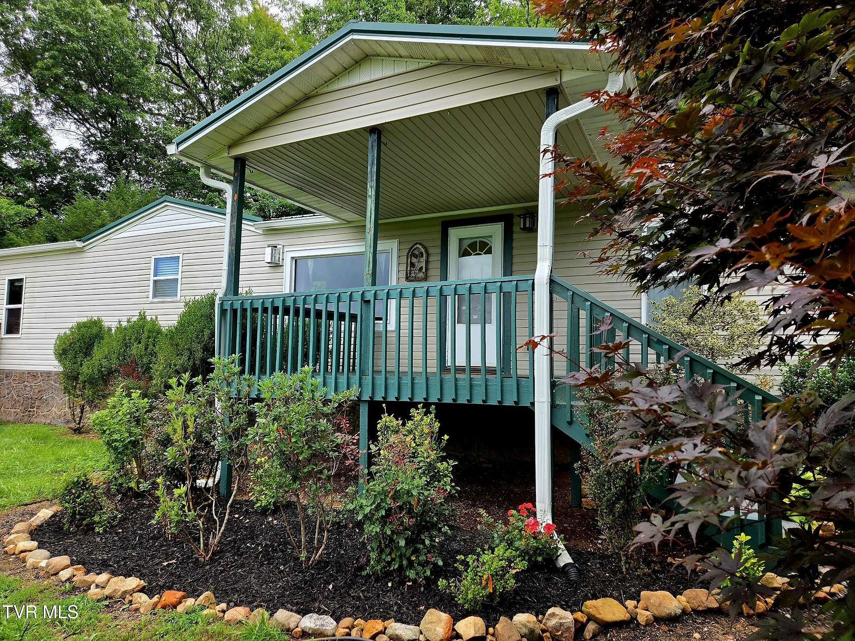 2.53 Acres of Land with Home for Sale in Elizabethton, Tennessee