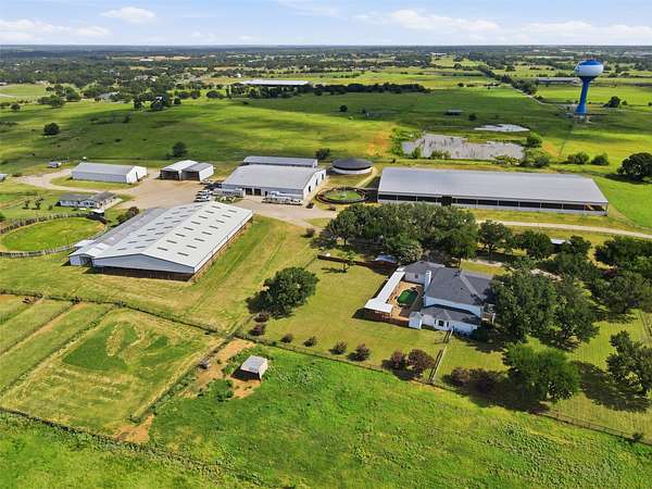 35.8 Acres of Improved Land for Sale in Cross Roads, Texas