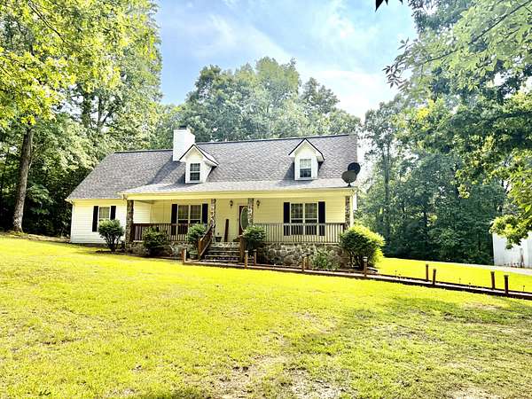 3.9 Acres of Land with Home for Sale in McMinnville, Tennessee