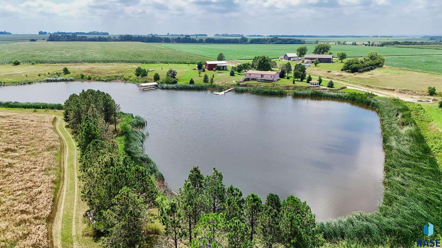 33.2 Acres of Agricultural Land with Home for Sale in Beresford, South Dakota