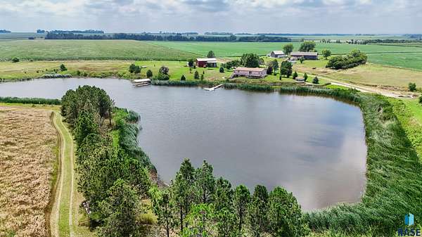 33.2 Acres of Agricultural Land with Home for Sale in Beresford, South Dakota