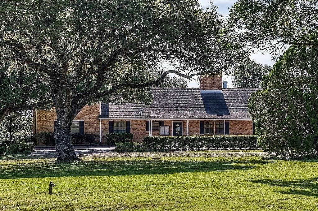 10 Acres of Land with Home for Sale in Brenham, Texas