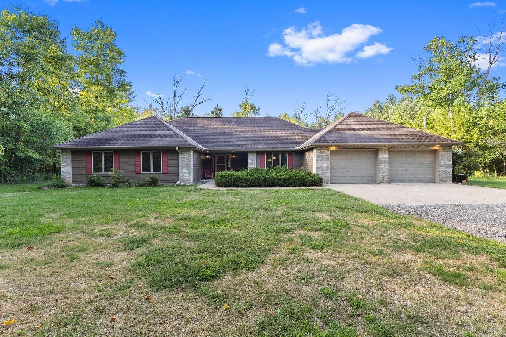 1.66 Acres of Land with Home for Sale in Onamia, Minnesota