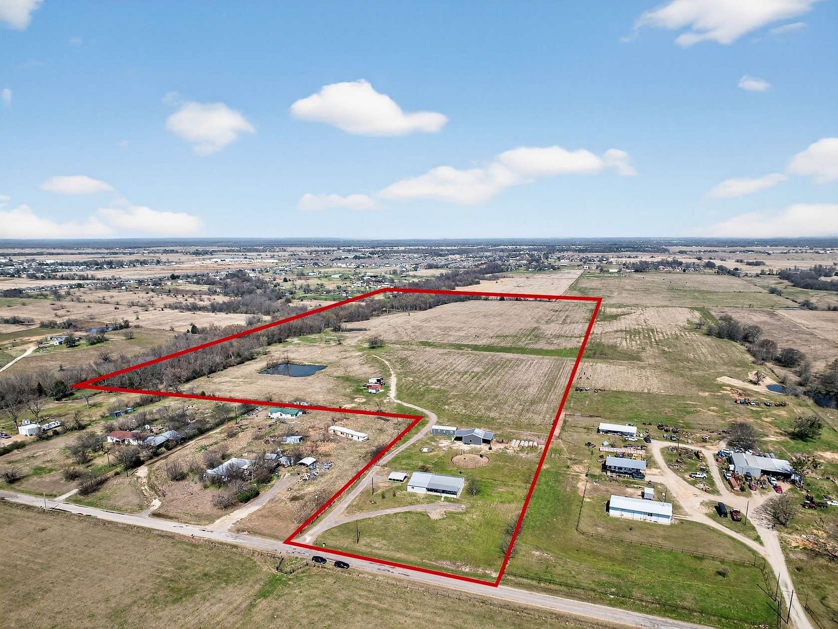 45.7 Acres of Land with Home for Sale in Mabank, Texas
