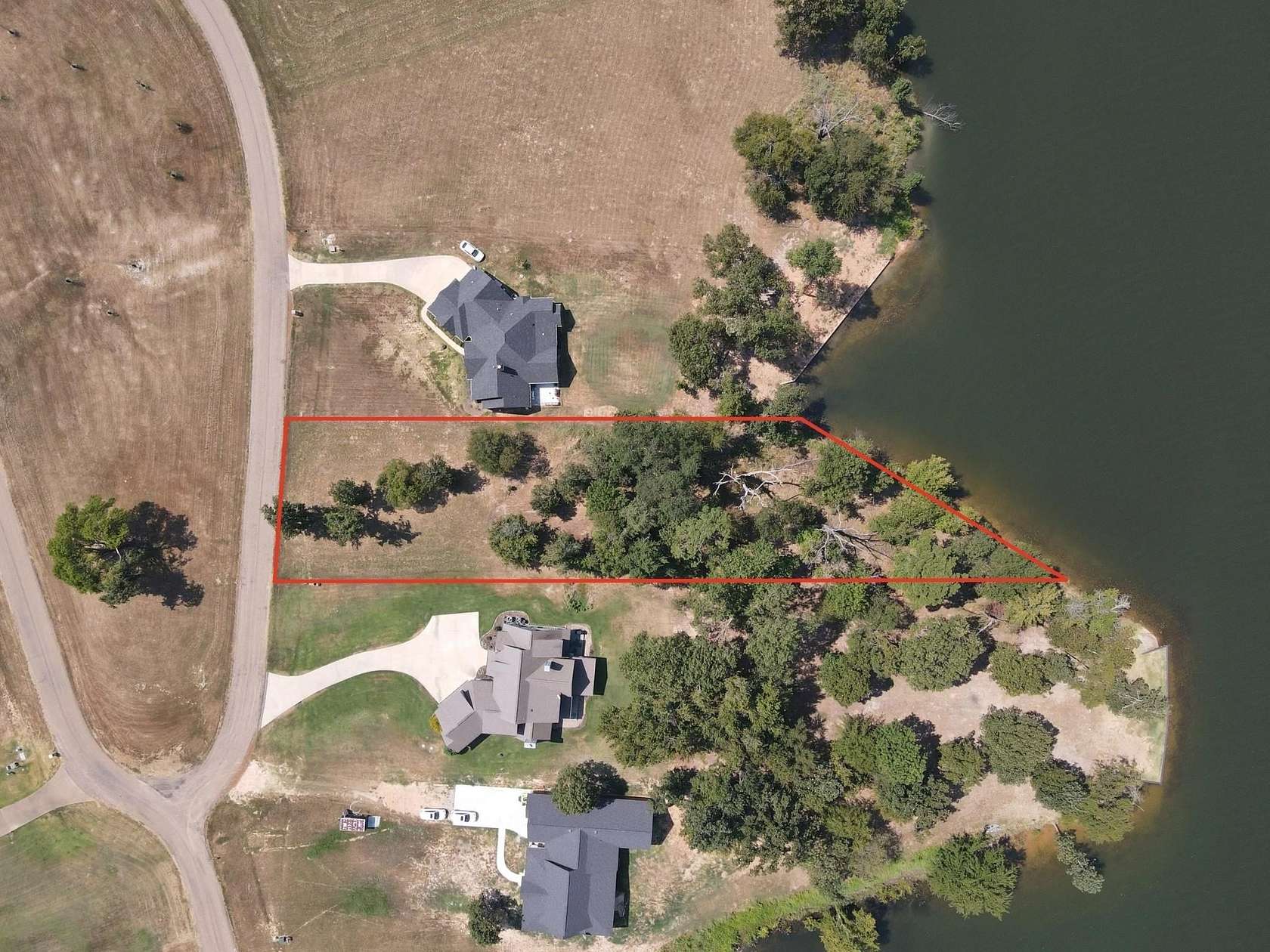 0.96 Acres of Residential Land for Sale in Mount Pleasant, Texas