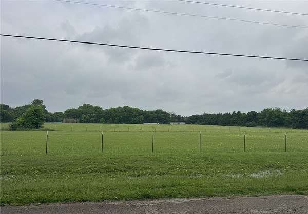0.75 Acres of Residential Land for Sale in Lancaster, Texas