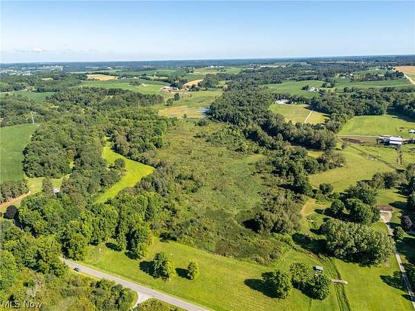 15 Acres of Agricultural Land for Auction in Minerva, Ohio