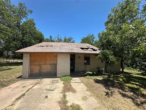 0.22 Acres of Residential Land for Sale in Taylor, Texas