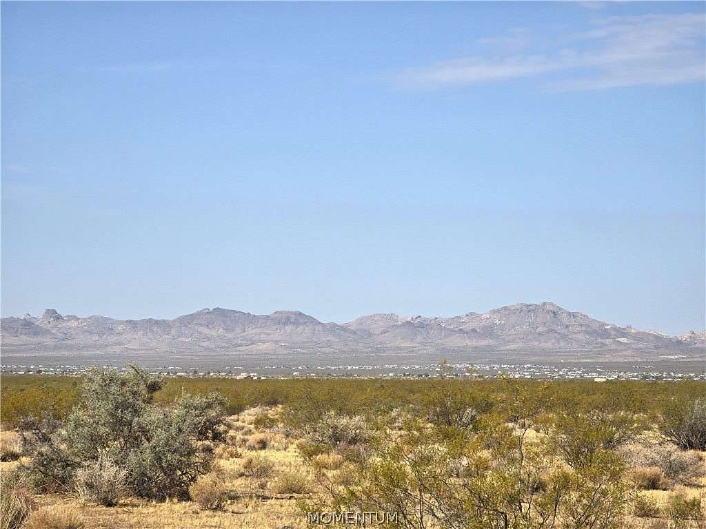 40.3 Acres of Land for Sale in Golden Valley, Arizona