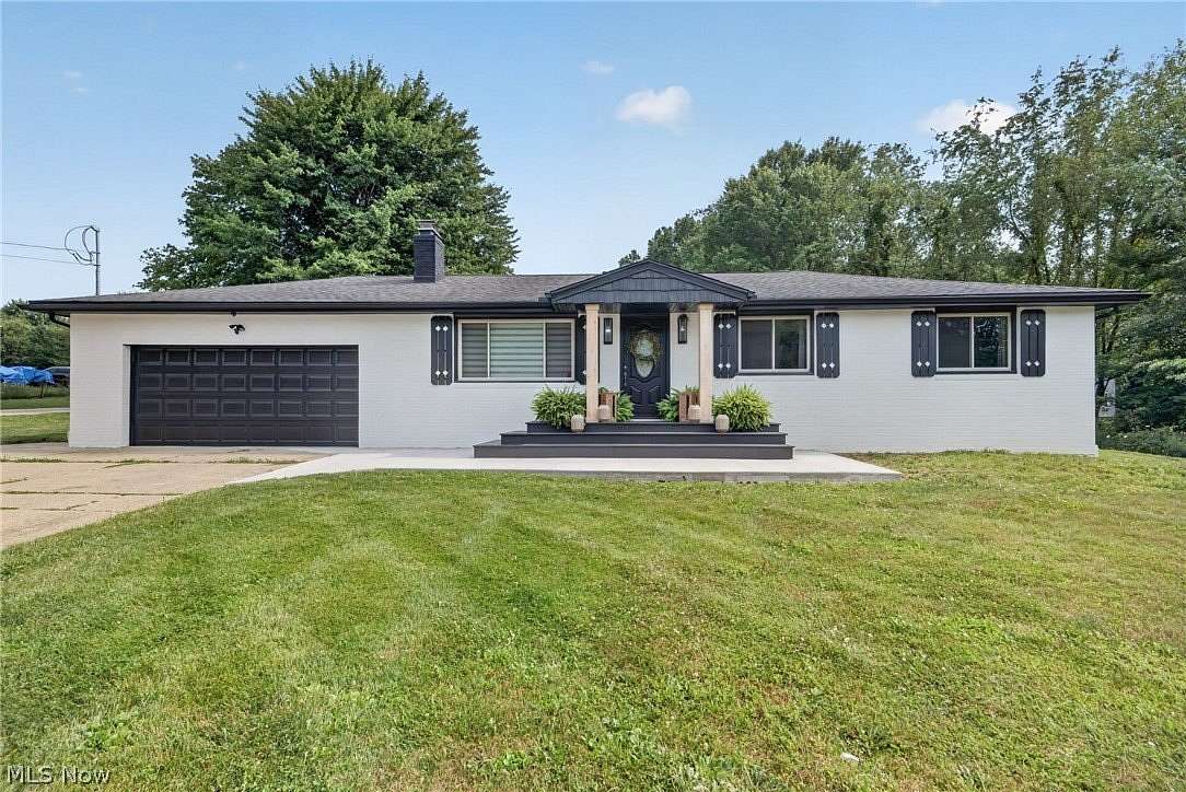 3.23 Acres of Land with Home for Sale in Akron, Ohio