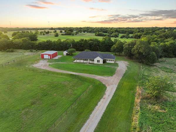 5.15 Acres of Land with Home for Sale in Commerce, Texas