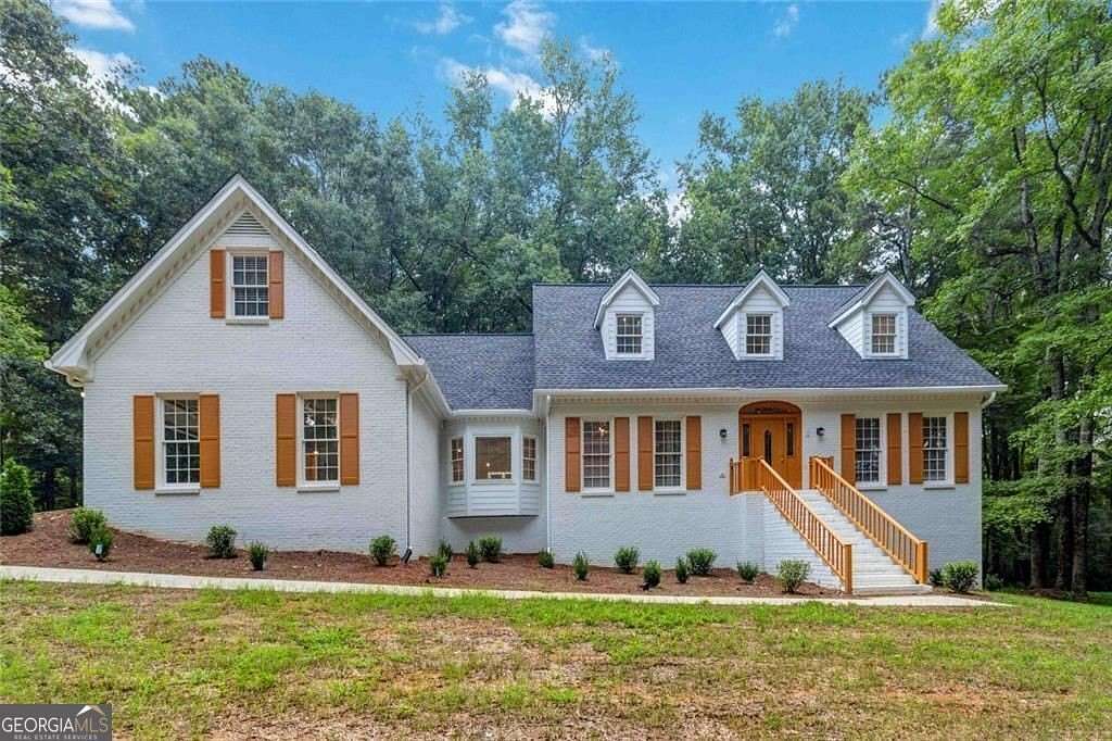 4.87 Acres of Land with Home for Sale in Lithonia, Georgia