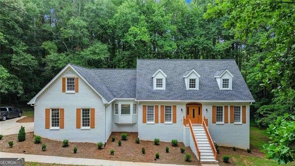 4.87 Acres of Land with Home for Sale in Lithonia, Georgia