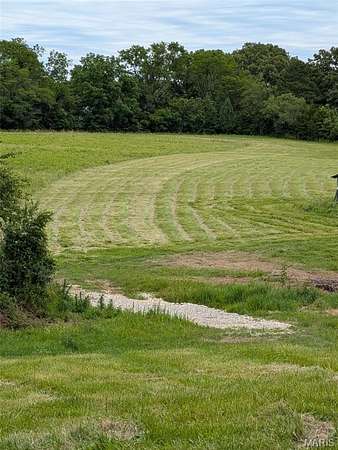 30.5 Acres of Agricultural Land for Sale in Cuba, Missouri