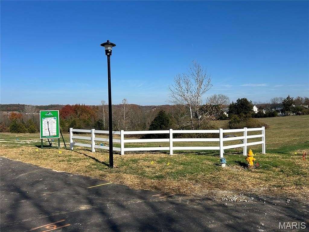 3.24 Acres of Residential Land for Sale in Pacific, Missouri
