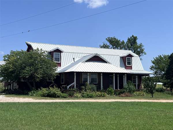 10 Acres of Land with Home for Sale in Boyd, Texas
