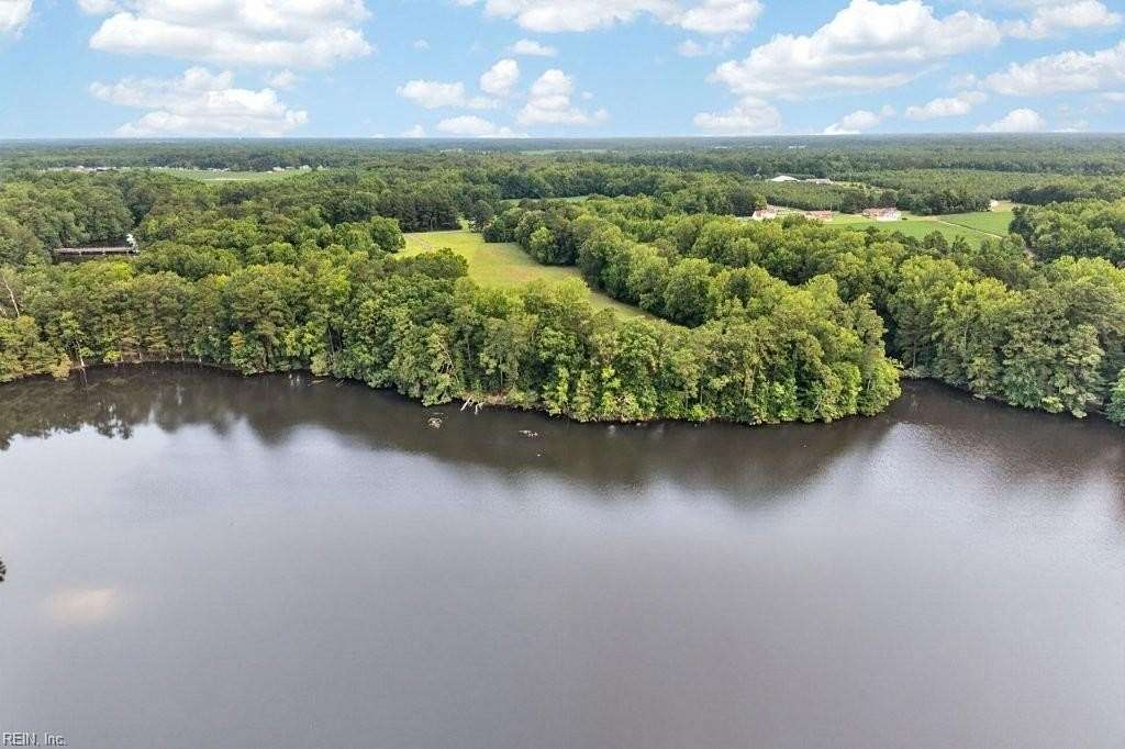 10.6 Acres of Land for Sale in Suffolk, Virginia