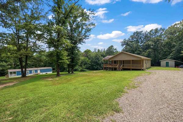 3.8 Acres of Land with Home for Sale in Bismarck, Arkansas