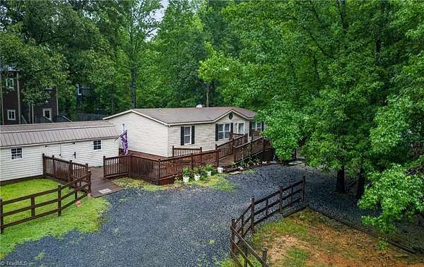 2.19 Acres of Land with Home for Sale in Asheboro, North Carolina