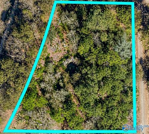 1.5 Acres of Land for Sale in Hayden, Alabama