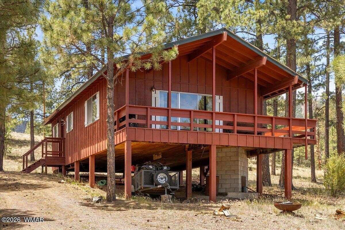 3.86 Acres of Land with Home for Sale in Alpine, Arizona