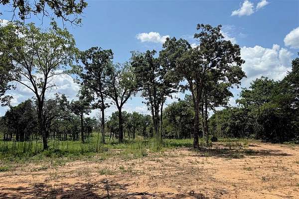0.75 Acres of Residential Land for Sale in Guthrie, Oklahoma
