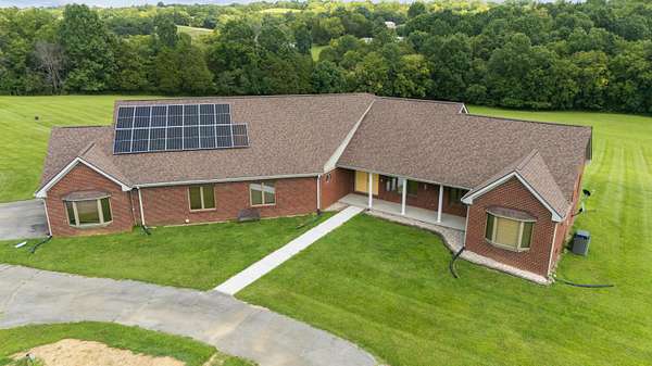 7 Acres of Land with Home for Lease in Lawrenceburg, Kentucky