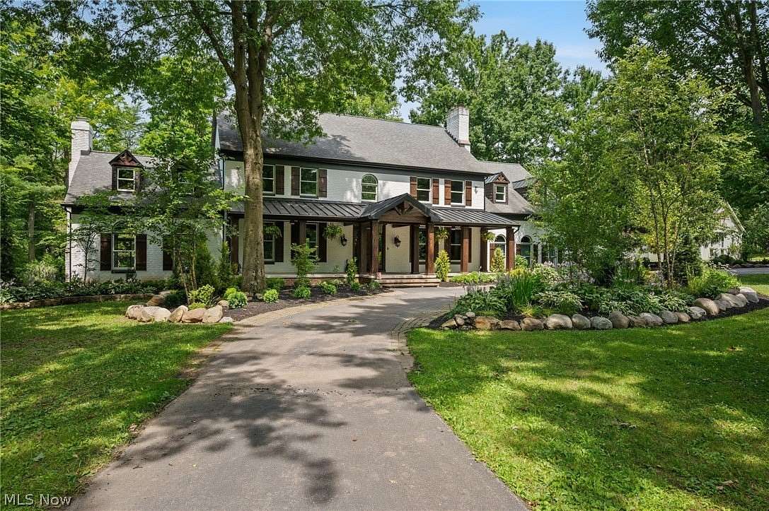 6.64 Acres of Land with Home for Sale in Medina, Ohio