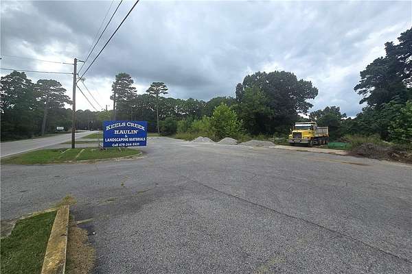 1.74 Acres of Commercial Land for Sale in Eureka Springs, Arkansas