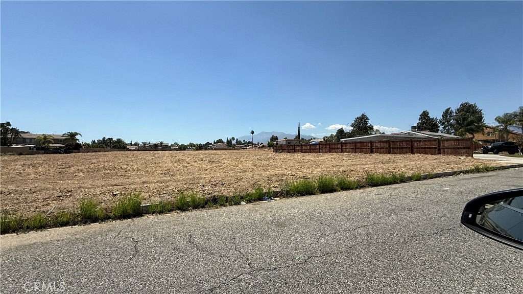 2 Acres of Residential Land for Sale in Rialto, California