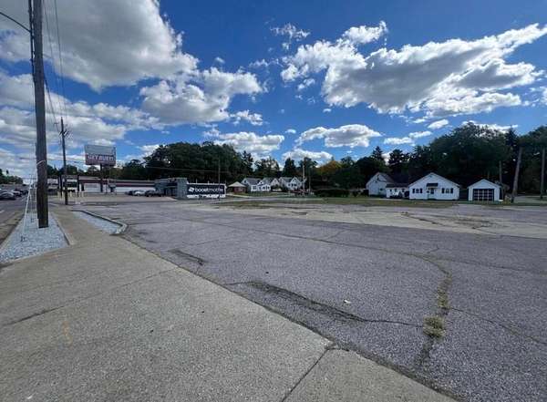 0.64 Acres of Commercial Land for Lease in Mansfield, Ohio