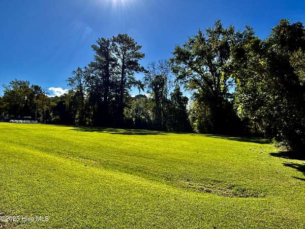 1.2 Acres of Residential Land for Sale in Oriental, North Carolina