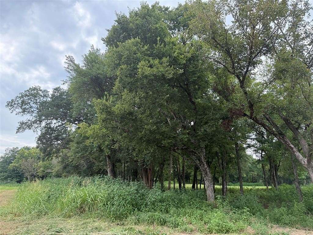 2.16 Acres of Residential Land for Sale in Broken Bow, Oklahoma