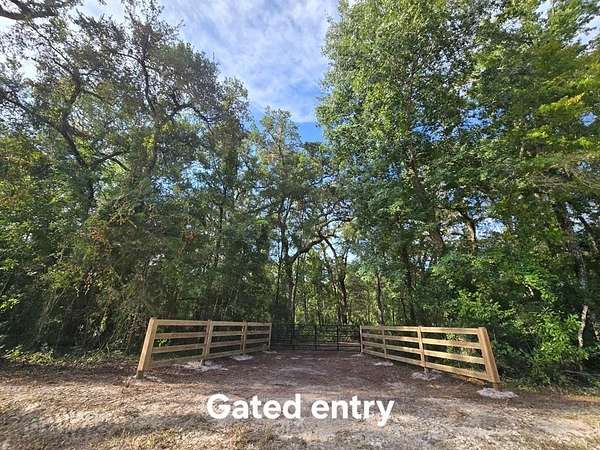 2.38 Acres of Residential Land for Sale in Old Town, Florida