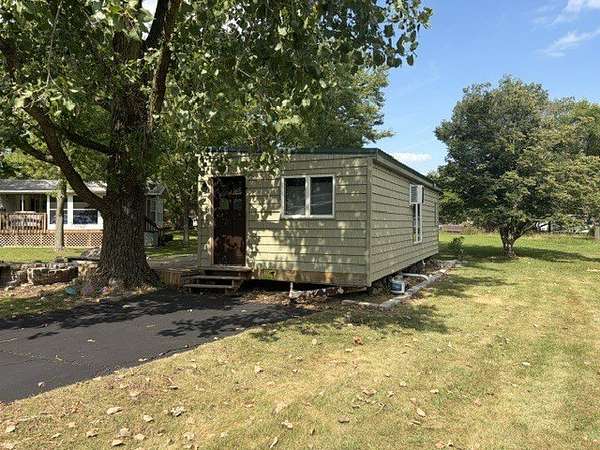 Residential Land for Sale in Seneca, Illinois