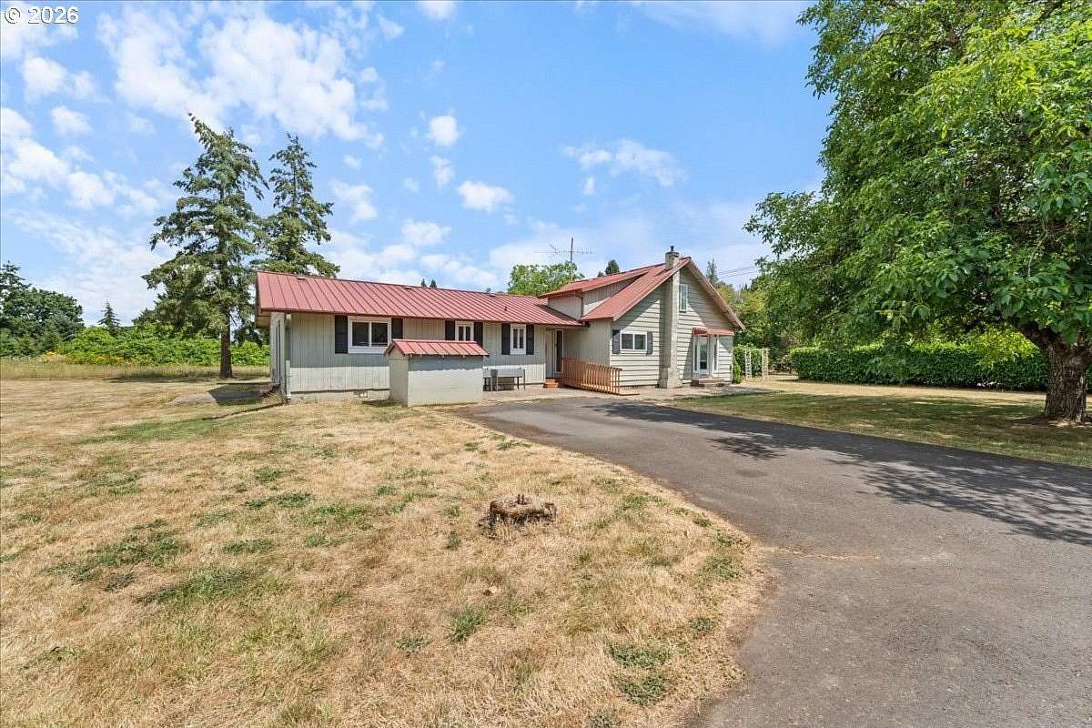 3.36 Acres of Land with Home for Sale in Aurora, Oregon
