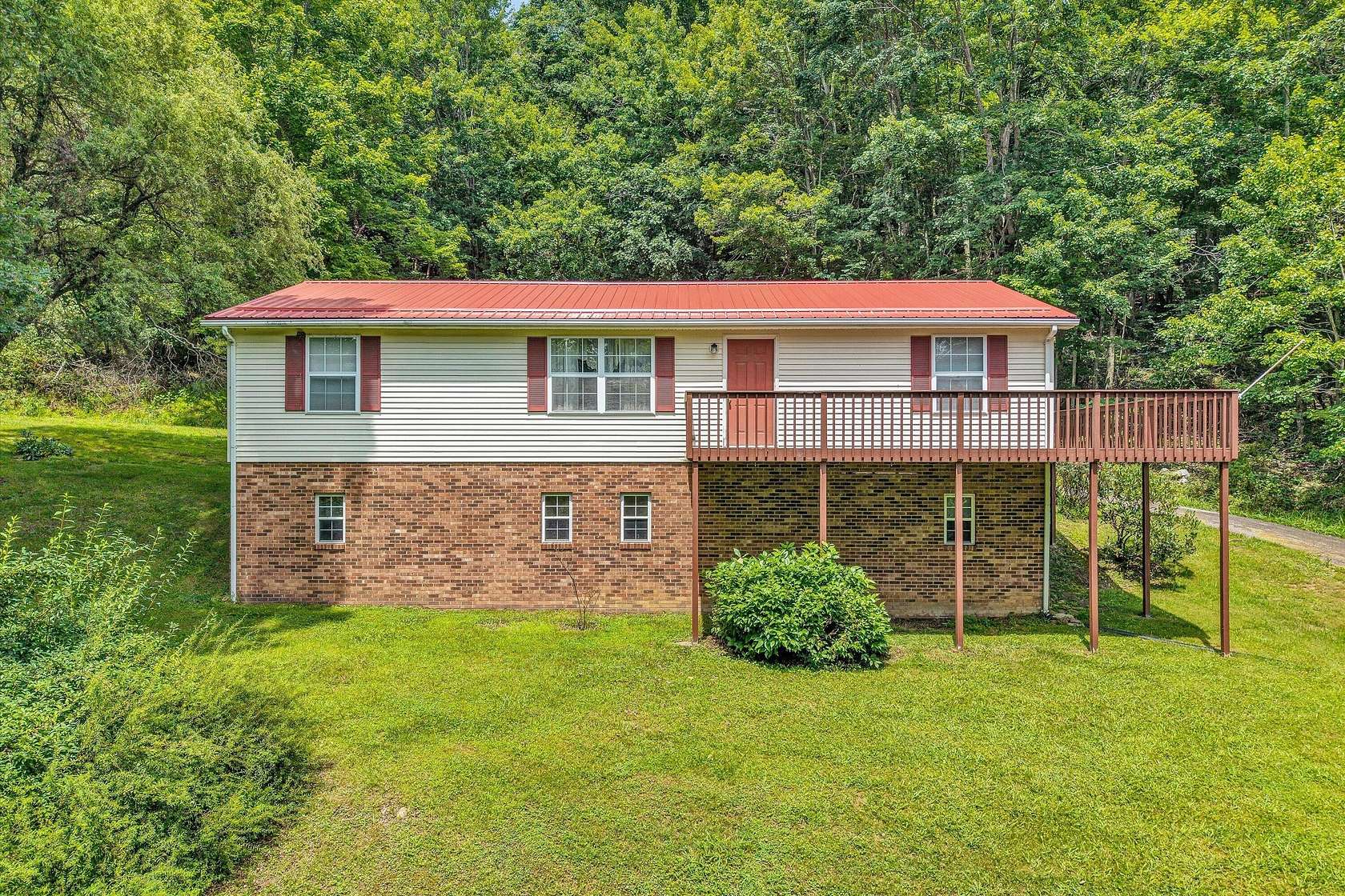 5 Acres of Land with Home for Sale in Newport, Virginia