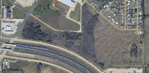10.7 Acres of Commercial Land for Sale in Mabank, Texas